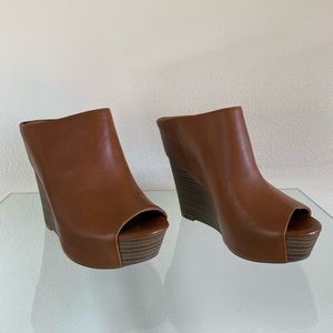 Brown Jessica Simpson Wedges Size 7.5